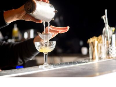 Barman, pokazy barmańskie